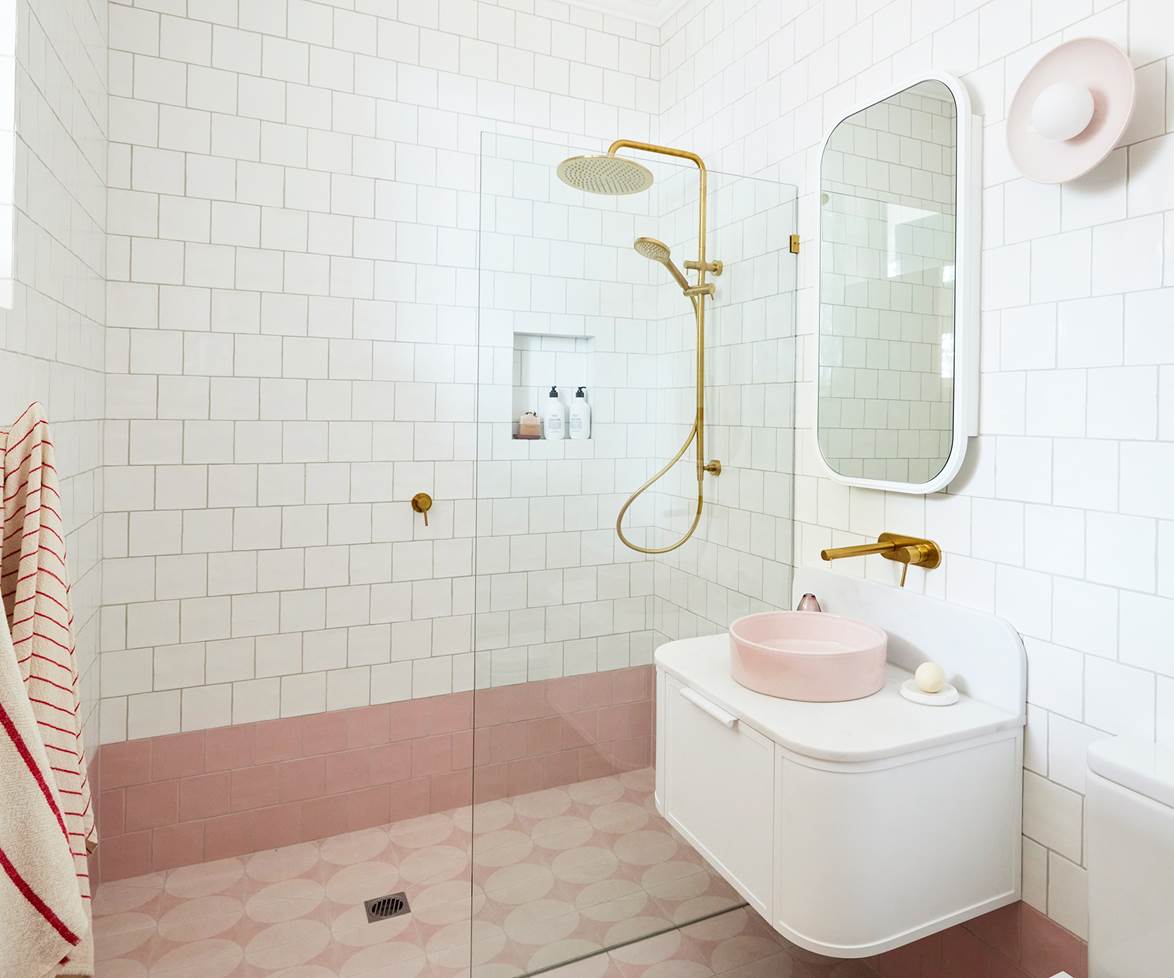 Lịm tim với những căn phòng tắm màu hồng millennial hiện đại - Ảnh 1.