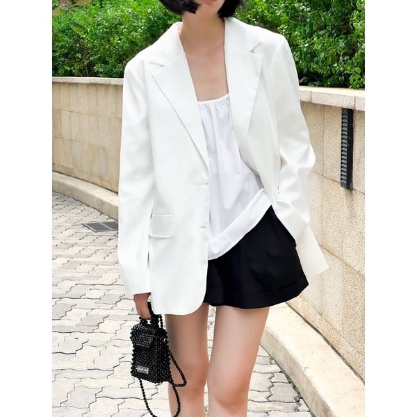 Học lỏm gu thời trang tối giản cực trẻ trung của nữ Youtuber Hàn Quốc nổi tiếng  - Ảnh 28.