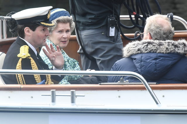 The Crown - series phim về Nữ hoàng Elizabeth II khiến cho Hoàng gia Anh làm cho đầu đau - Hình ảnh 6.