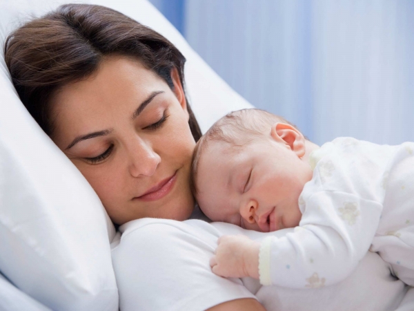 Những triệu chứng sau sinh mẹ bỉm sữa không nên bỏ qua - Ảnh 2.