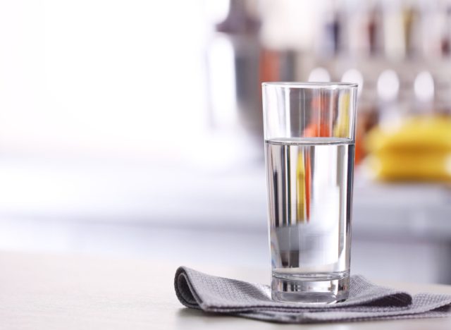 5 loại đồ uống tốt nhất giúp cải thiện sức khỏe đường ruột cho mùa thu - Ảnh 5.