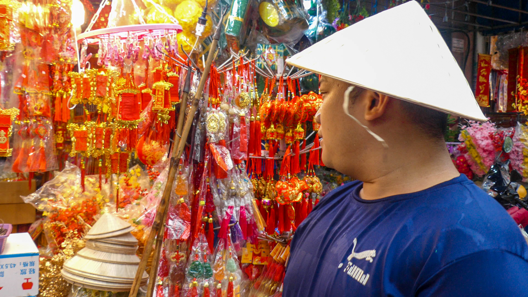 Độc đáo hình ảnh con thỏ trong chợ Tết người Hoa ở TP.HCM  - Ảnh 7.