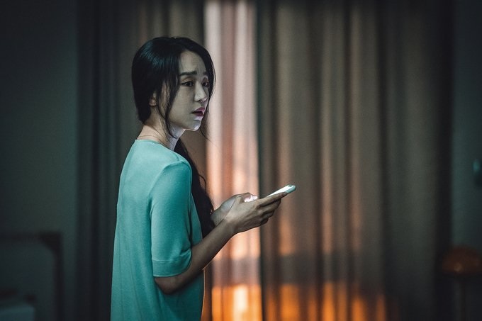 Màn ảnh Hàn có bộ phim làm khán giả xem xong không dám rời giường, nữ chính từng đóng phim cùng Nhã Phương - Ảnh 7.