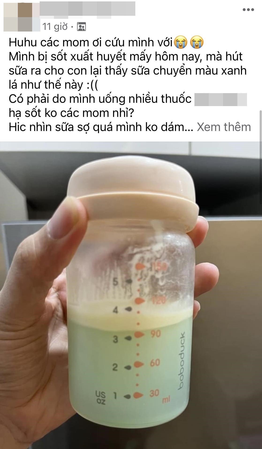 Mẹ hoảng hốt khi sữa chuyển từ màu trắng sang màu xanh lá khi uống kháng sinh, bác sĩ giải thích nguyên do - Ảnh 1.