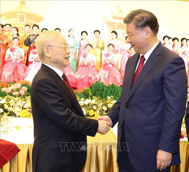 Chiêu đãi trọng thể chào mừng Tổng Bí thư, Chủ tịch nước Trung Quốc Tập Cận Bình và Phu nhân- Ảnh 1.