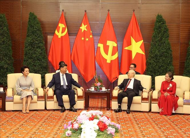 Tổng Bí thư Nguyễn Phú Trọng chia tay Tổng Bí thư, Chủ tịch nước Trung Quốc Tập Cận Bình- Ảnh 1.