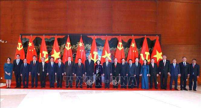 Thường trực Ban Bí thư Trương Thị Mai hội đàm với Chánh Văn phòng Trung ương Đảng Cộng sản Trung Quốc- Ảnh 4.