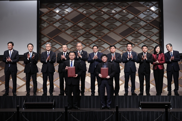 Các đối tác Việt Nam - Nhật Bản trao 30 văn kiện hợp tác- Ảnh 7.
