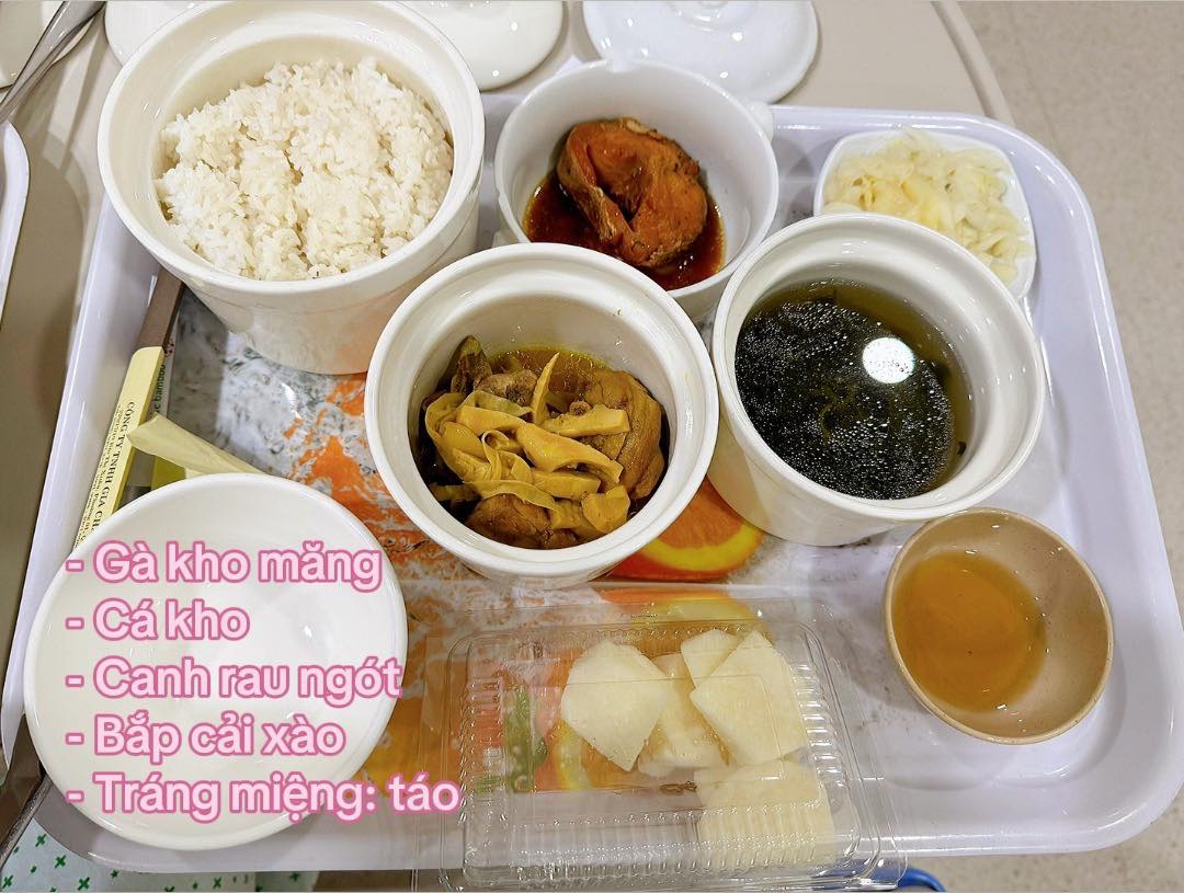 Hot mom Trinh Phạm chia sẻ thực đơn cơm cữ ngon mắt, đủ chất giúp chị em sinh mổ nhanh hồi phục- Ảnh 2.