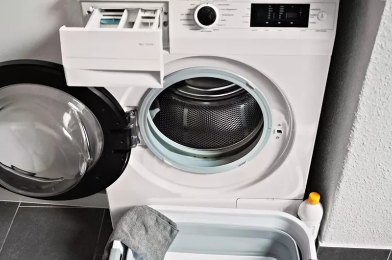 Loại bỏ nấm mốc khỏi máy giặt dễ dàng nhờ mẹo hay từ chuyên gia - Ảnh 2.