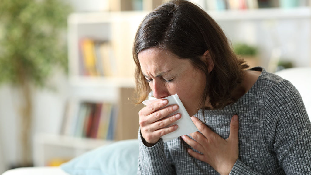 8 bệnh gây ra triệu chứng giống cúm mà không phải cúm - Ảnh 2.