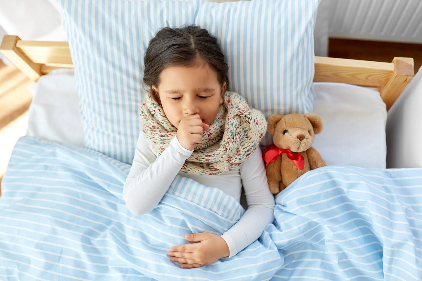 Cúm A ập tới, bác sĩ khuyên người lớn hay trẻ nhỏ đều nên ăn thêm 3 thứ để tăng cường miễn dịch - Ảnh 1.