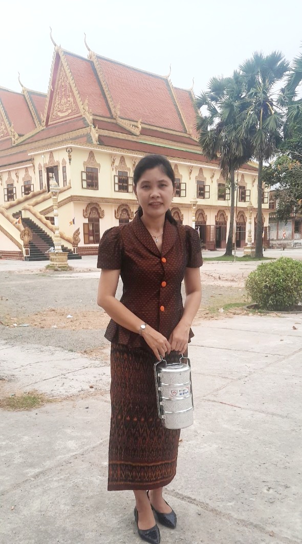 Phụ nữ Khmer chuẩn bị Tết - Ảnh 1.