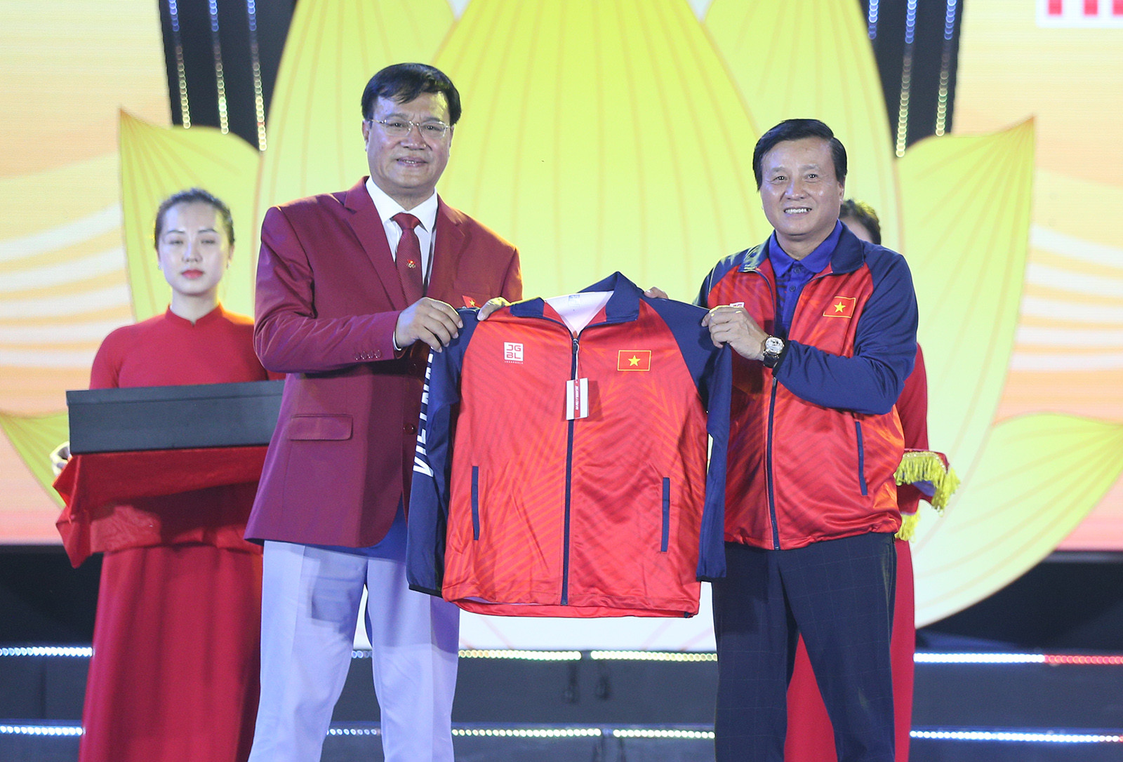 Đoàn thể thao Việt Nam xuất quân dự SEA Games 32 - Ảnh 7.