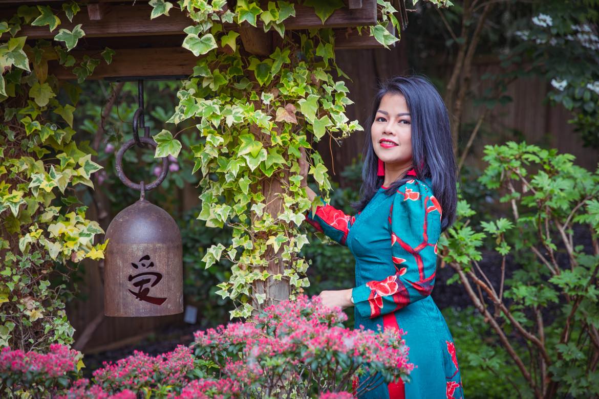 Mẹ đảm trải đầy màu sắc cho khu sân vườn 1400m2 để thỏa nỗi nhớ Việt Nam  - Ảnh 2.