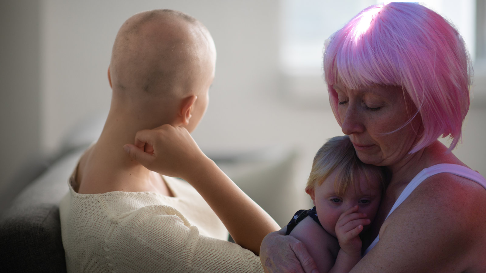 Mẹ biết mình mắc ung thư nhờ một phản ứng của người con bị bệnh Down, hành trình chữa bệnh mới đáng khâm phục - Ảnh 6.