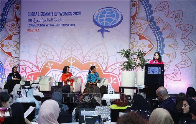 Hình ảnh đoàn Việt Nam tham dự Hội nghị Thượng đỉnh Phụ nữ toàn cầu 2023 - Ảnh 2.