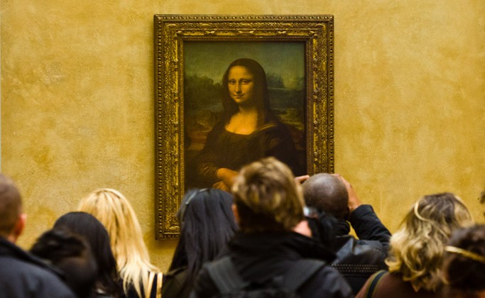 Phóng to 400 lần bức họa Mona Lisa nổi tiếng, các chuyên gia phát hiện 3 bí mật ẩn giấu không ai hay biết - Ảnh 2.