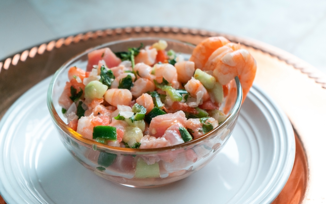 Cách làm ceviche vải thiều - món gỏi hải sản đặc biệt đến từ Peru - Ảnh 2.