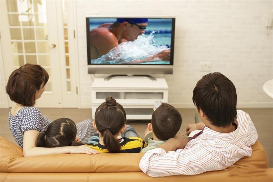 Bé trước 3 tuổi có được xem TV không? Chuyên gia Đại học Yale tiết lộ câu trả lời - Ảnh 3.