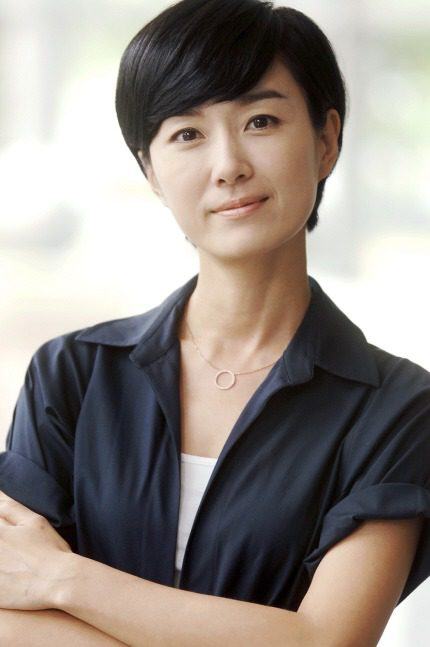 Phát biểu gây tranh cãi của Song Joong Ki khiến hàng loạt diễn viên nữ được tôn vinh - Ảnh 2.