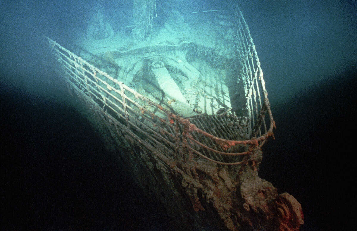 Trang sức cũ, giày rách và khung cảnh chưa từng thấy biến Titanic trở thành thú vui khiến giới siêu giàu chấp nhận bỏ tiền tỉ để khám phá - Ảnh 3.