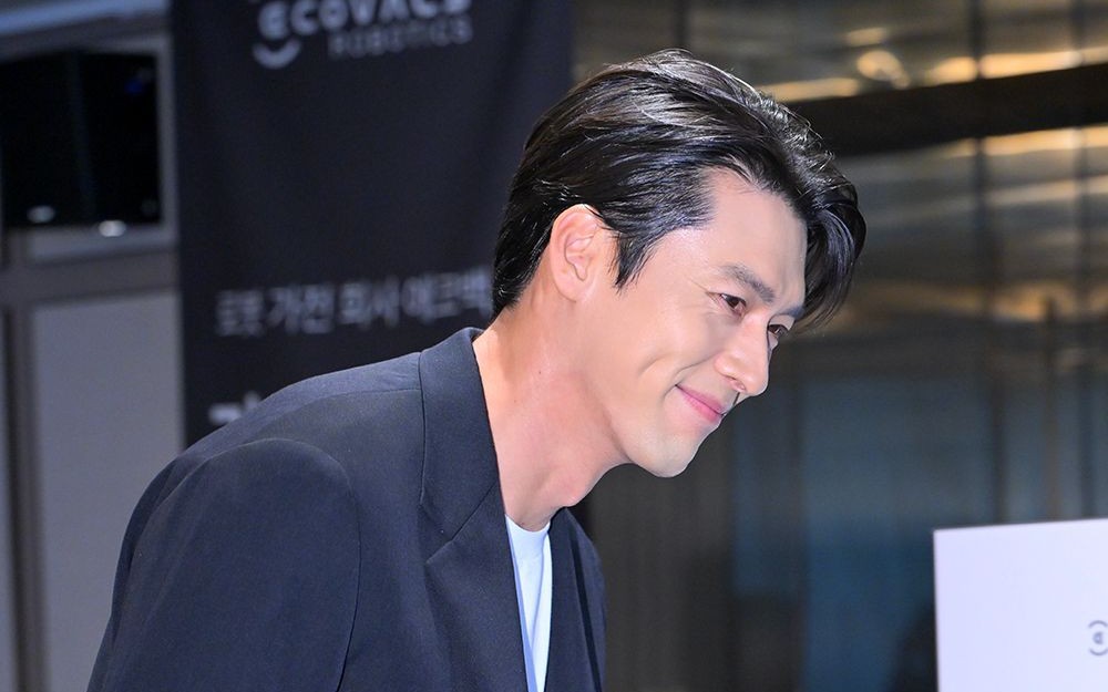 Hyun Bin lộ dấu hiệu tuổi tác nhưng vẫn được khen vì điều này