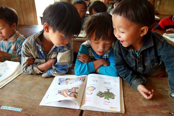 Đề xuất dạy tiếng Việt cho trẻ em dân tộc thiểu số trước khi vào lớp 1 - Ảnh 1.