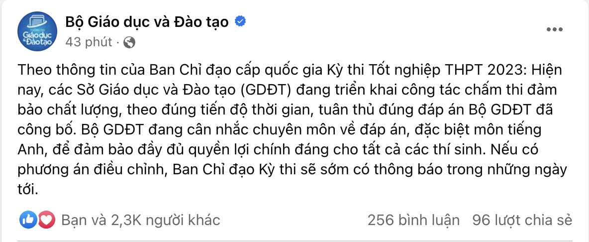 Tranh cãi câu hỏi tiếng Anh thi tốt nghiệp THPT có 2 đáp án đúng: Bộ GD&ĐT cân nhắc chuyên môn  - Ảnh 2.