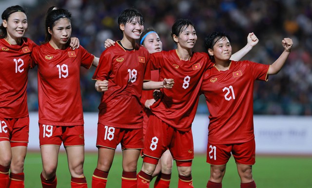 Trước thềm World Cup bóng đá nữ 2023, FIFA đánh giá cao Huỳnh Như và các đồng đội - Ảnh 2.