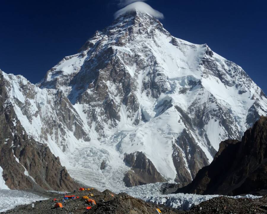 Người phụ nữ này đã phá kỷ lục về tốc độ leo lên 14 ngọn núi cao nhất Trái Đất - Ảnh 3.