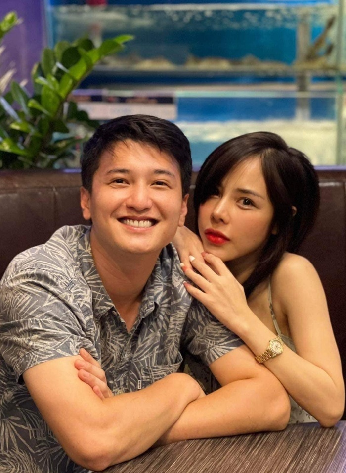 Diễn viên Huỳnh Anh và bạn gái hơn 6 tuổi thông báo có tin vui sau 3 năm yêu - Ảnh 1.