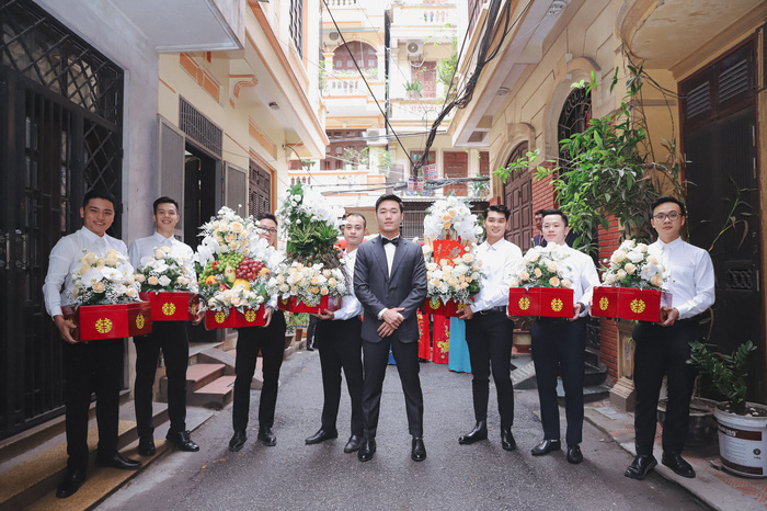 So kè dàn tráp ăn hỏi siêu cầu kỳ của dàn cầu thủ Việt, dát vàng hay đính đá kỹ đến từng chi tiết, liệu ai chịu chi hơn? - Ảnh 25.