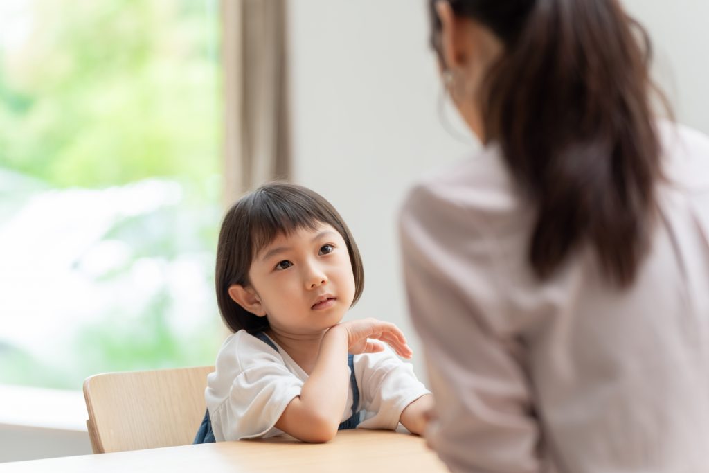 3 phản ứng của cha mẹ khi con cái mắc lỗi tác động tới quá trình trưởng thành của trẻ- Ảnh 1.