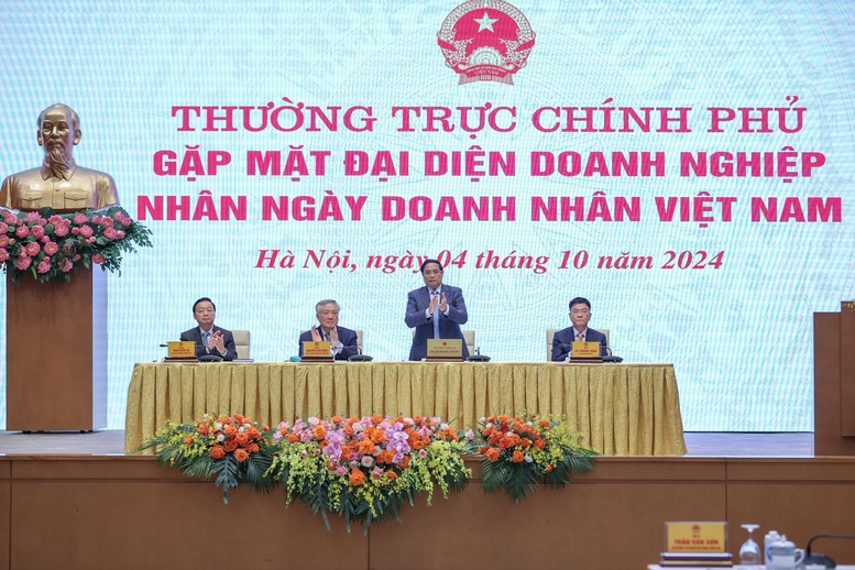 Thường trực Chính phủ gặp mặt doanh nghiệp nhân ngày doanh nhân Việt Nam- Ảnh 1.