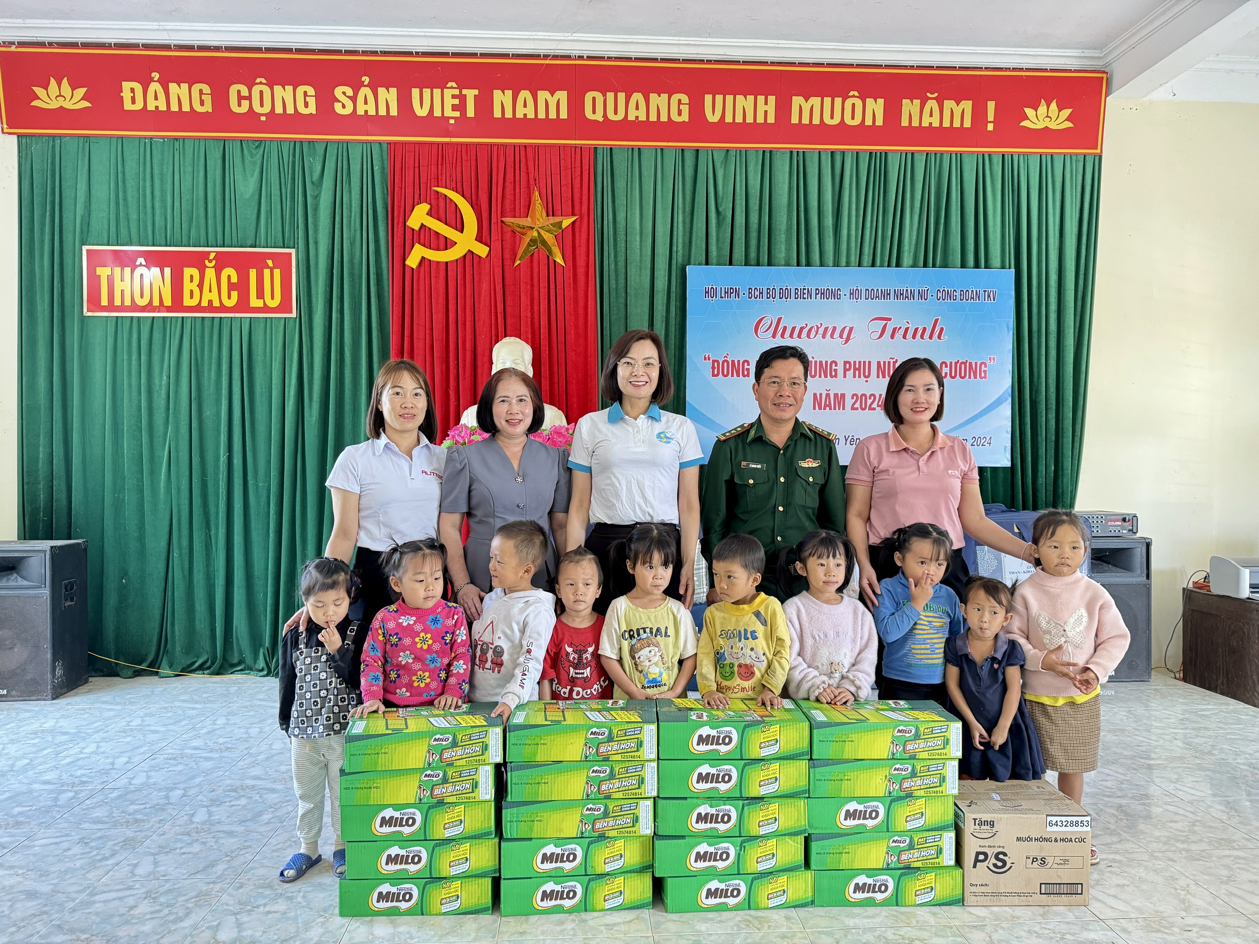 Hội LHPN tỉnh Quảng Ninh “Đồng hành cùng phụ nữ biên cương”- Ảnh 1.