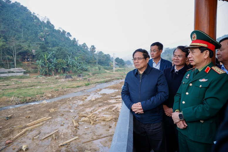 Thủ tướng: "Sự sống nảy sinh từ cái chết" ở Làng Nủ, Nậm Tông, Kho Vàng- Ảnh 2.