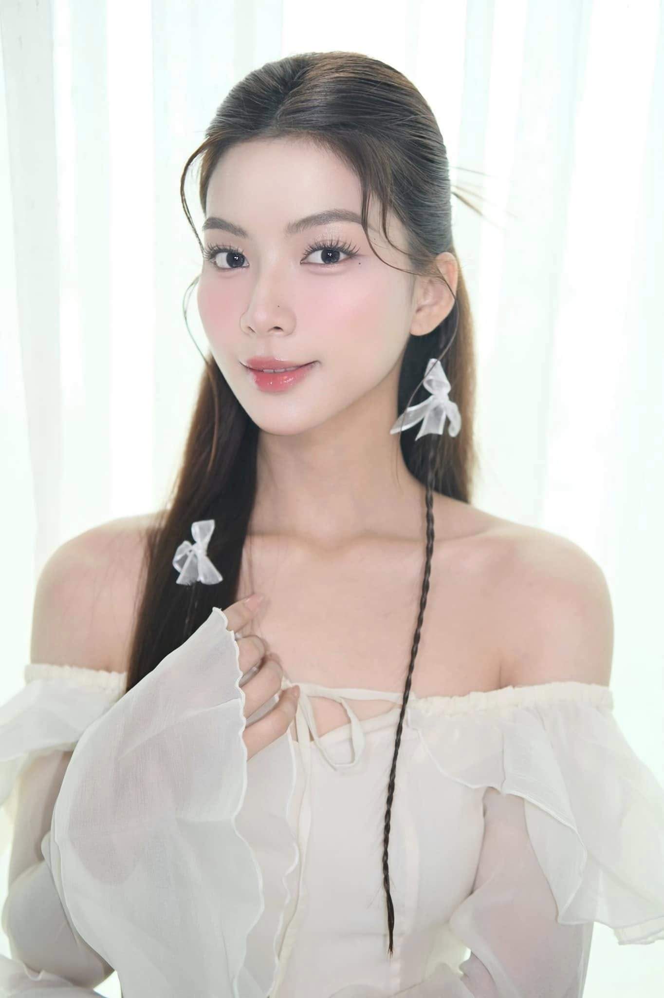 Hoa khôi Cần Thơ dẫn đầu bình chọn "Người đẹp được yêu thích nhất" tại Hoa hậu Quốc gia Việt Nam- Ảnh 1. Hoa khôi Cần Thơ dẫn đầu bình chọn "Người đẹp được yêu thích nhất" tại Hoa hậu Quốc gia Việt Nam- Ảnh 1.