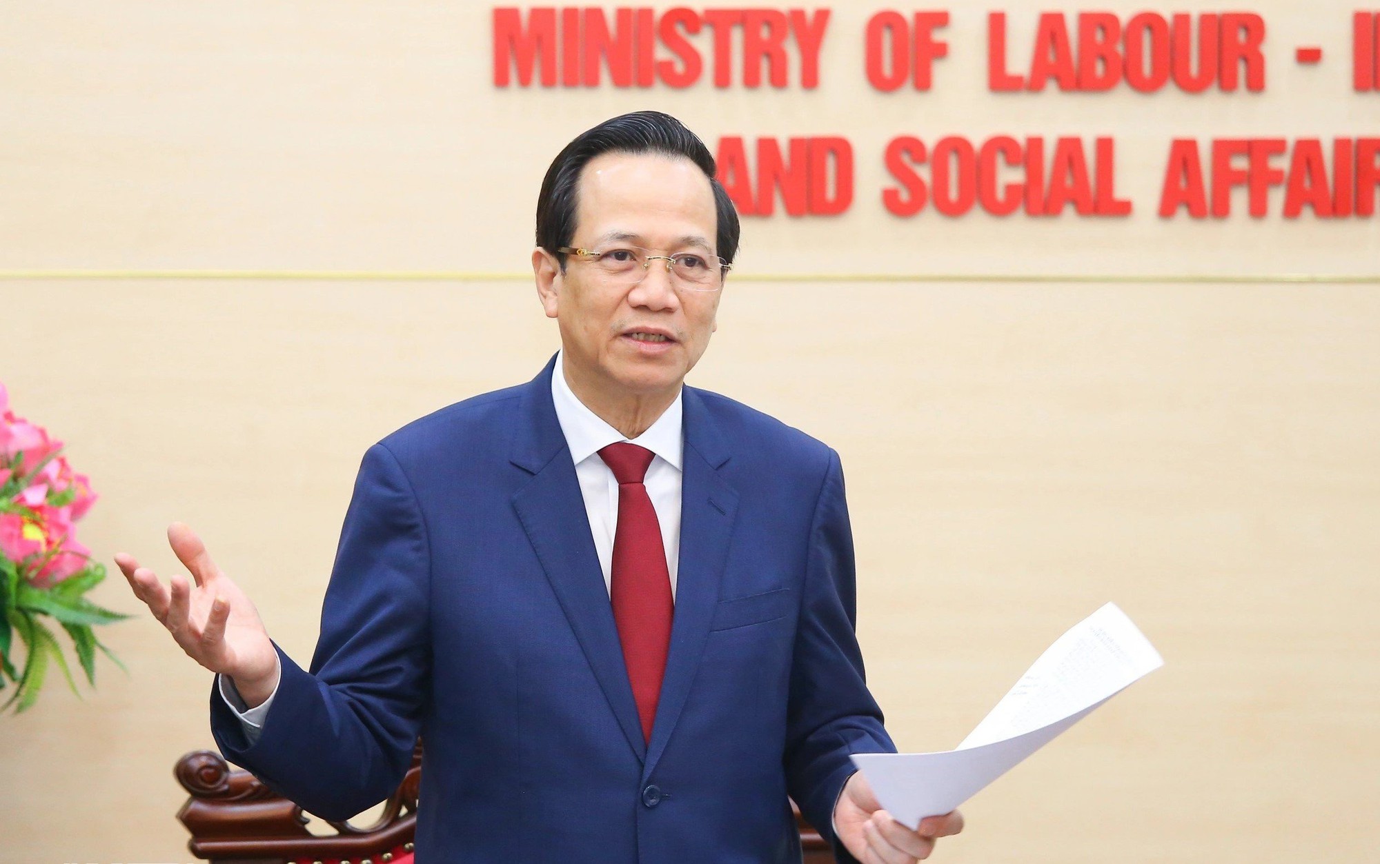 Bộ trưởng Đào Ngọc Dung: Cải cách tiền lương phải đi đôi với điều chỉnh lương hưu- Ảnh 1.