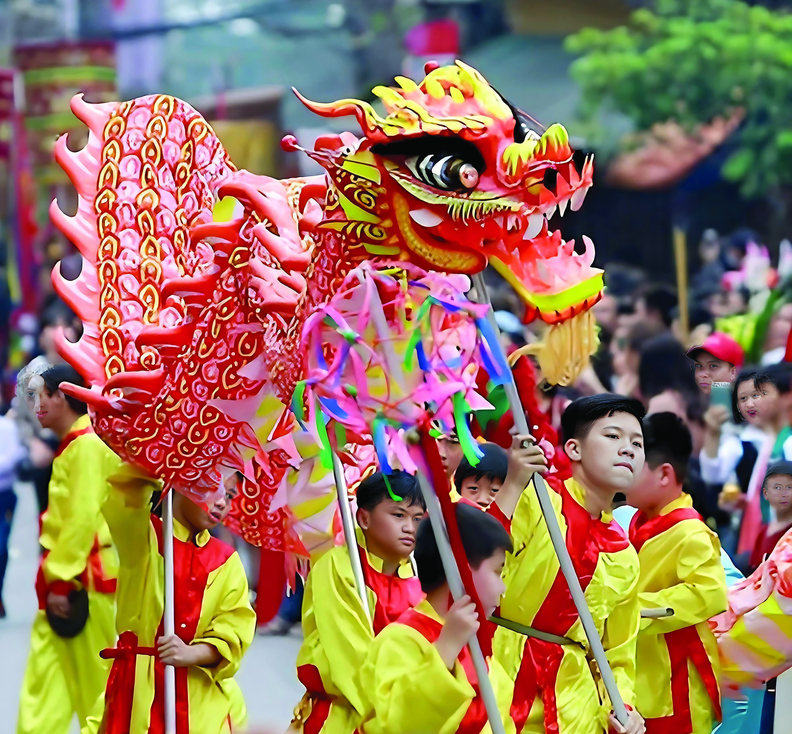 Xuân Giáp Thìn về làng Triều Khúc xem múa rồng