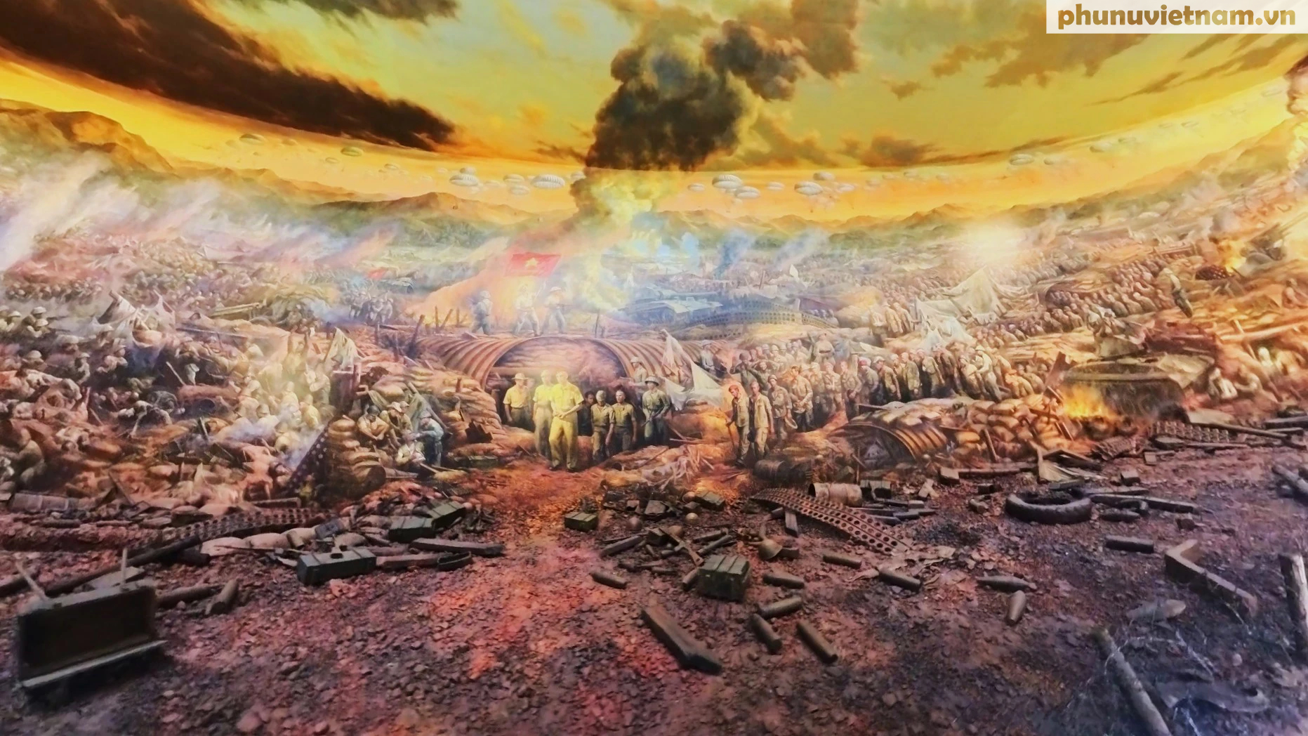 Tranh sơn dầu panorama hơn 3.000m2 về chiến dịch Điện Biên Phủ - Ảnh 2.