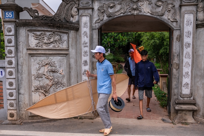Gay cấn lễ hội thả diều "ngàn năm tuổi" ở một ngôi làng tại Hà Nội- Ảnh 7.
