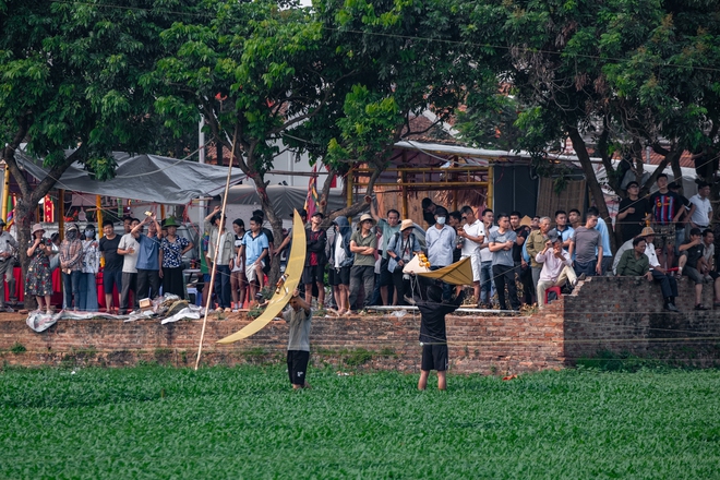 Gay cấn lễ hội thả diều "ngàn năm tuổi" ở một ngôi làng tại Hà Nội- Ảnh 28.