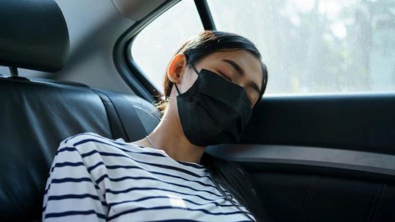 Hết nghỉ lễ, dân tình lên tàu xe quay lại thành phố: Bác sĩ mách các bí kíp chống say hiệu quả- Ảnh 1. Hết nghỉ lễ, dân tình lên tàu xe quay lại thành phố: Bác sĩ mách các bí kíp chống say hiệu quả- Ảnh 1.