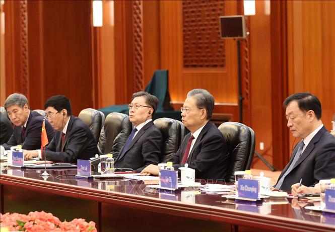 Hình ảnh về hoạt động của Chủ tịch Quốc hội Vương Đình Huệ trong chuyến thăm chính thức Trung Quốc- Ảnh 7.