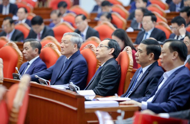 Khai mạc Hội nghị lần thứ chín Ban Chấp hành Trung ương Đảng khóa XIII- Ảnh 2.