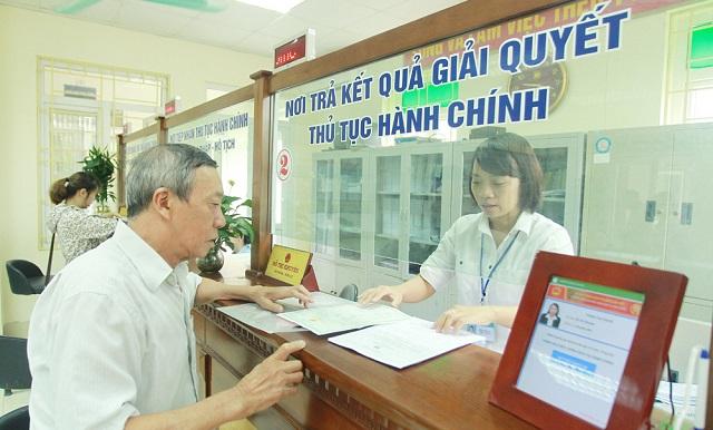 Tiếp tục đẩy mạnh cắt giảm, đơn giản hóa thủ tục hành chính phục vụ người dân, doanh nghiệp- Ảnh 2.