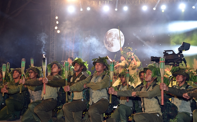Cầu truyền hình đặc biệt kỷ niệm 70 năm Chiến thắng Điện Biên Phủ- Ảnh 11.