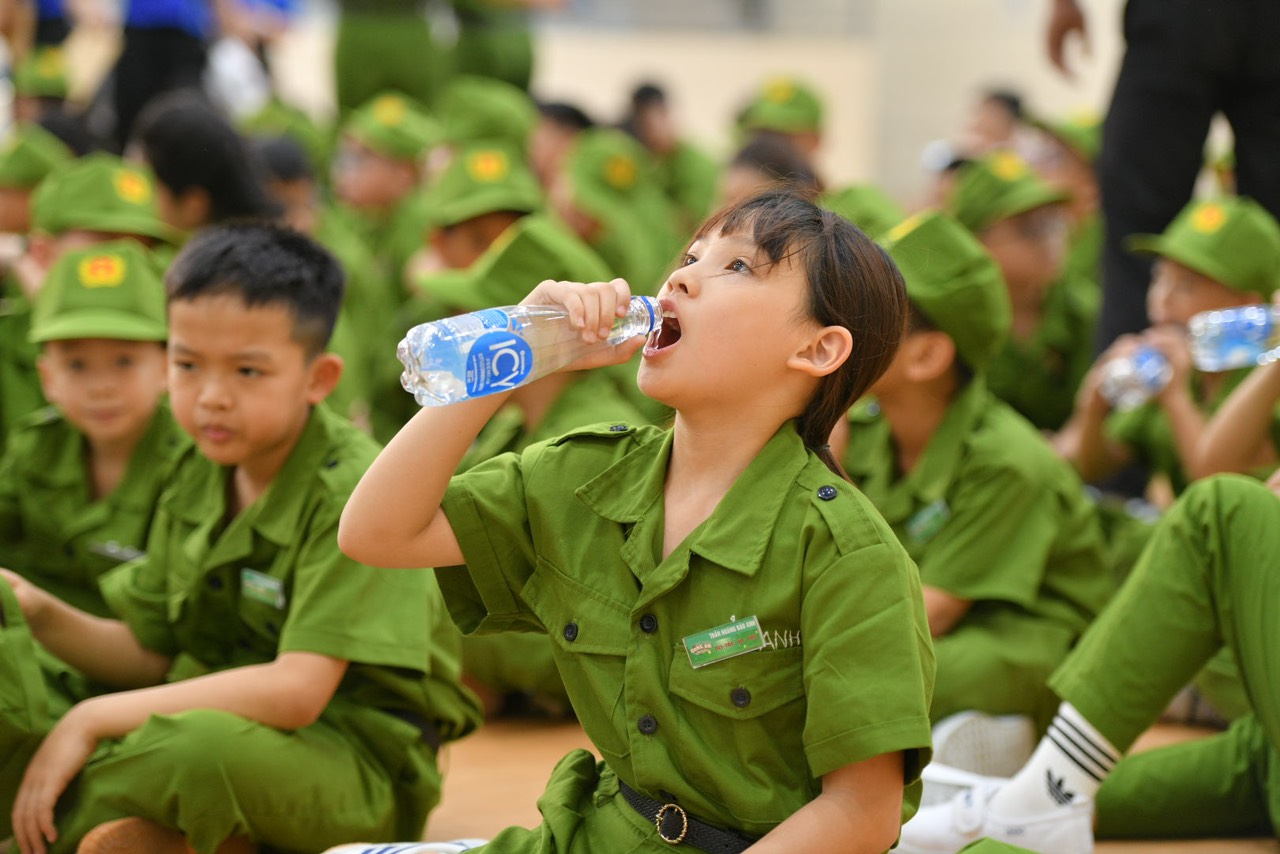Chuỗi hoạt động 1/6 sôi nổi từ Vinamilk và khởi đầu mùa hè 2024 ý nghĩa- Ảnh 6.