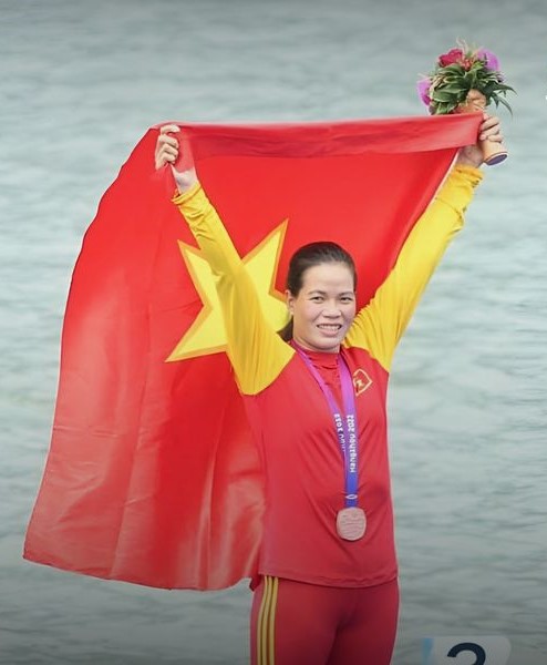 VĐV Việt Nam dự Olympic: Phạm Thị Huệ - tình yêu đến từ những nhịp mái chèo- Ảnh 1.